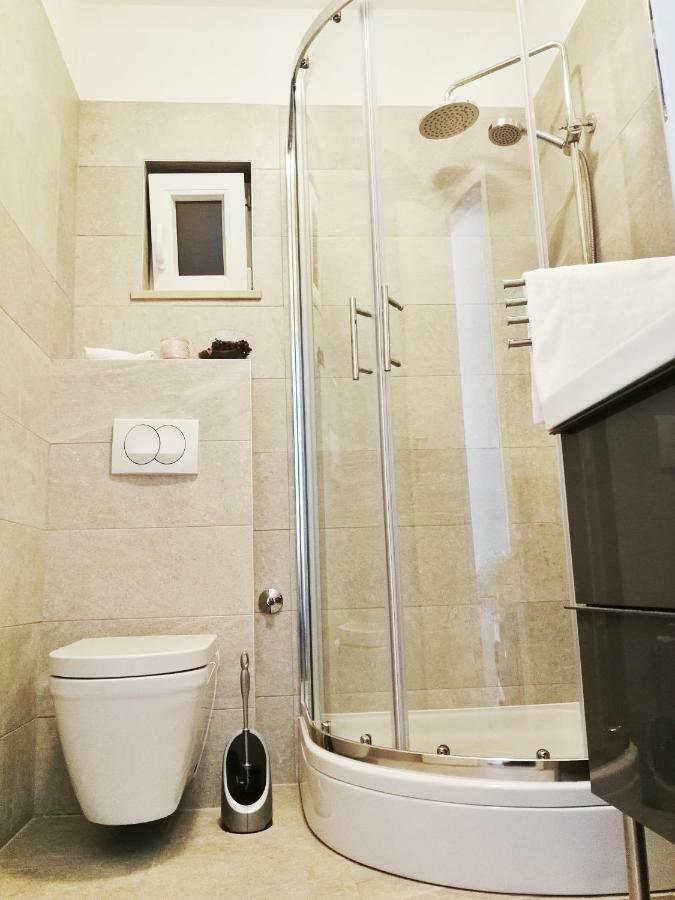 Apartmani Marijana 포스티라 외부 사진