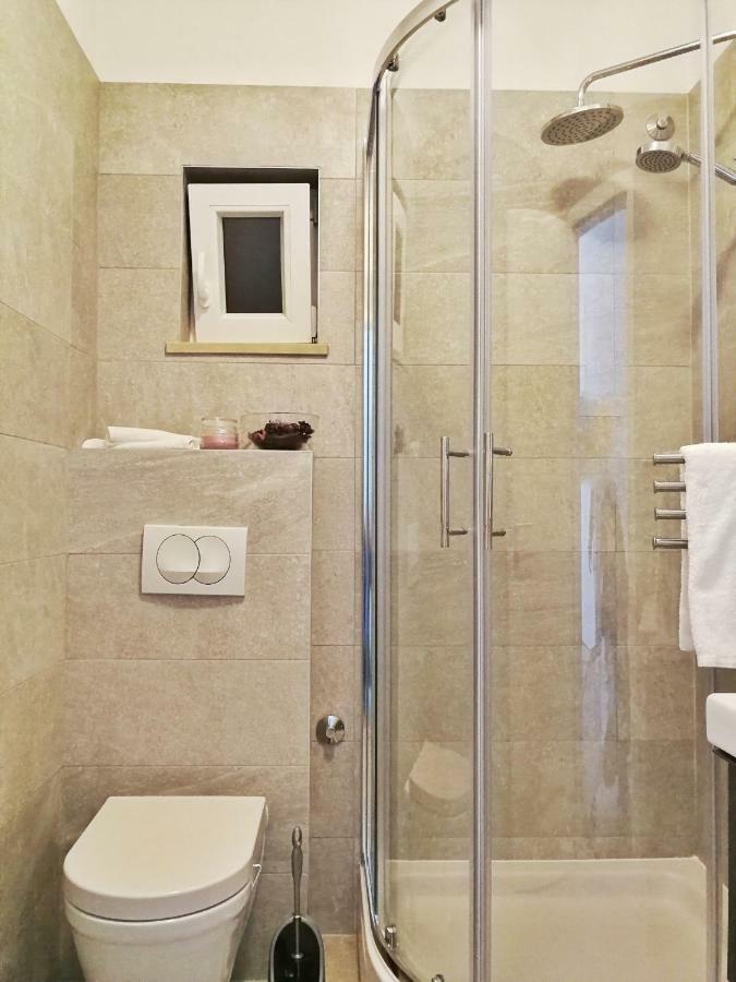 Apartmani Marijana 포스티라 외부 사진
